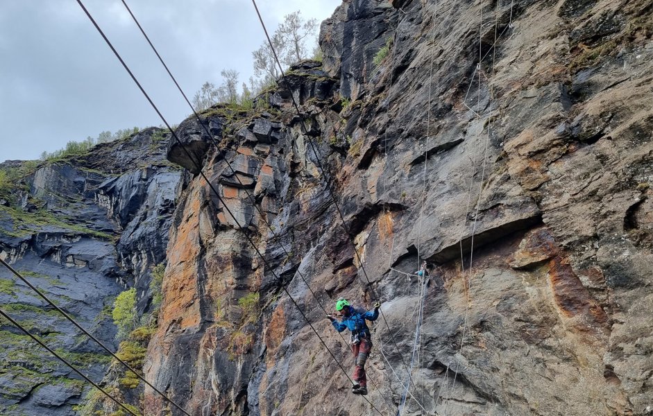 Seilbrücke Klettersteig Rungu